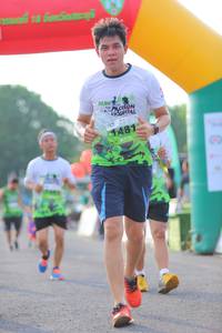 BIB: 1481
                            <button type="button" onclick="openModal(3646913)" class="btn btn-primary btn-sm float-right btn-popup" data-toggle="modal" data-target=".modal-high-quality">
                        <i class="fas fa-shopping-cart"></i> Add to Cart
                    </button>
                                            <button type="button" onclick="isThisMe(3646913, true)" class="btn btn-success btn-sm float-right btn-popup btn-isme hidden" data-toggle="tooltip" data-placement="bottom" title="นี่คือรูปของคุณใช่ไหม คลิกที่นี่เพื่อเอาเข้าอัลบั้ม">
                        <i class="fas fa-plus"></i> Add to album
                    </button>
                    <button type="button" onclick="isThisMe(3646913, false)" class="btn btn-warning btn-sm float-right btn-popup btn-isnotme hidden">
                        <i class="fas fa-ban"></i> Remove from album
                    </button>